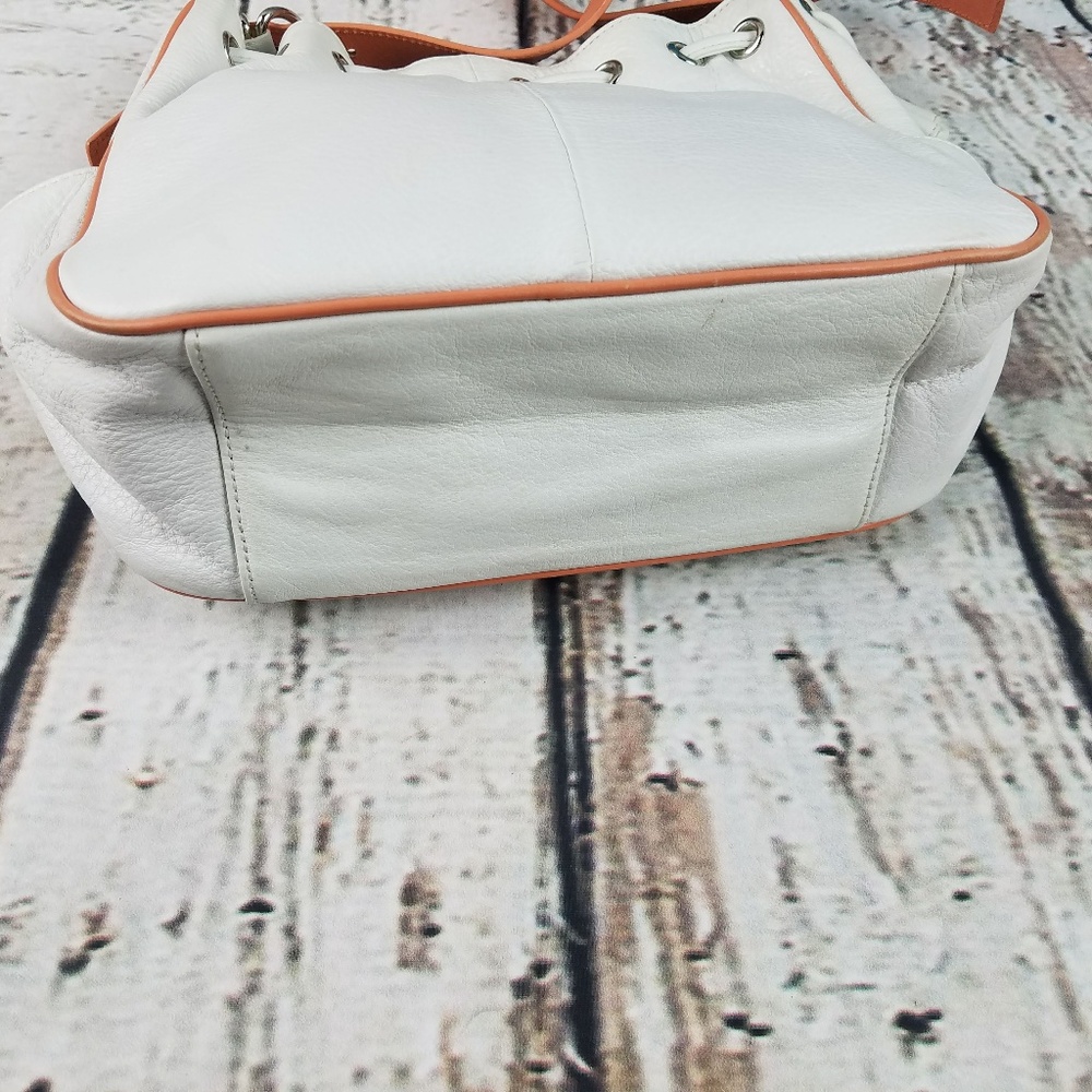Kenneth Cole Handbag - Picture 5 of 6